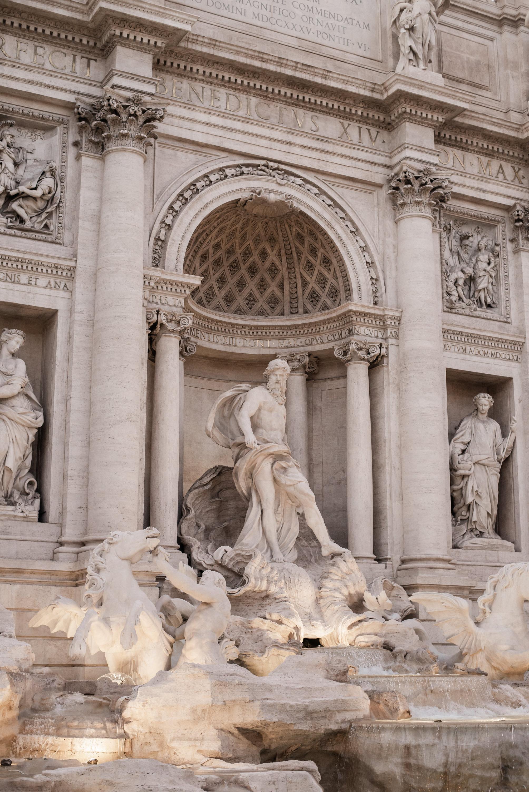 Il barocco e il rococò: espressione dinamica nella scultura italiana